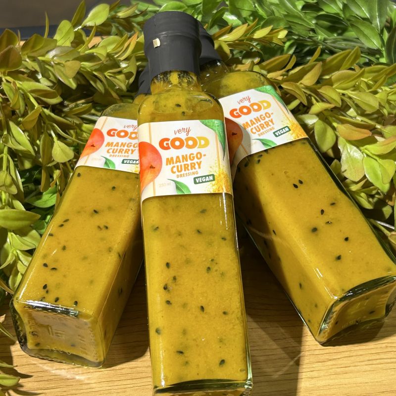 Very Good Dressing Mango Curry